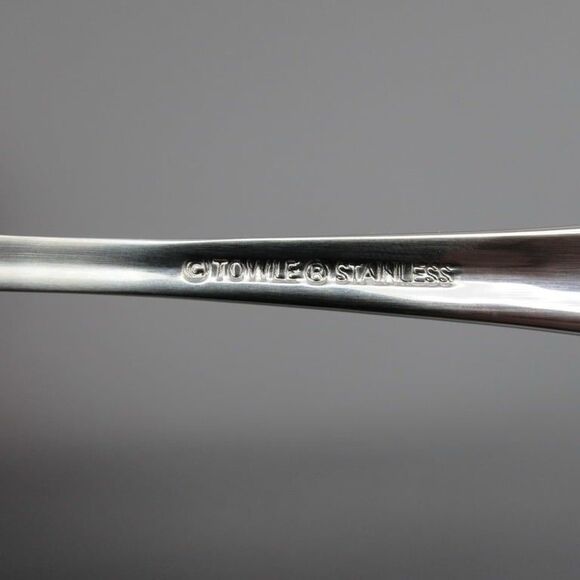 Towle Atrium Stainless Steel Cocktail Fork (Set of Four) NIB Home Dessert Silver - Picture 7 of 9